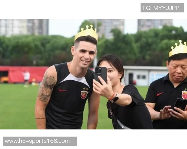 海港队实力欠缺引发关注球迷期待周末联赛表现提升